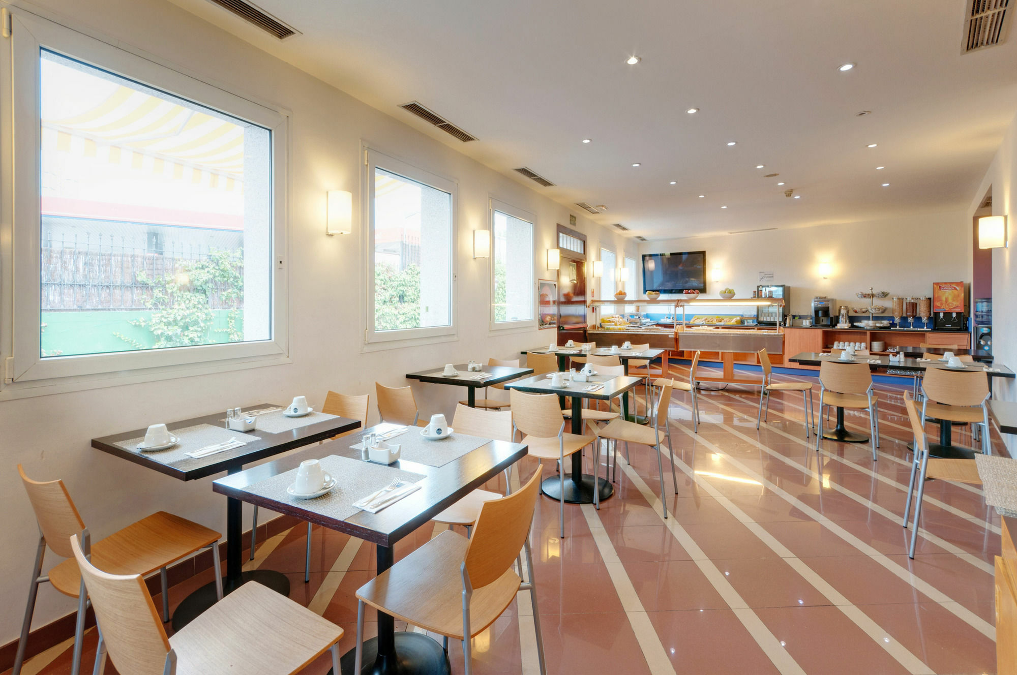 Gran Hotel Los Angeles Getafe Restaurant bilde